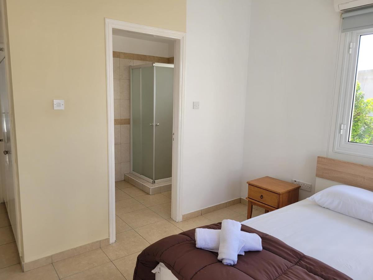 Elean Villa Paphos Exteriör bild