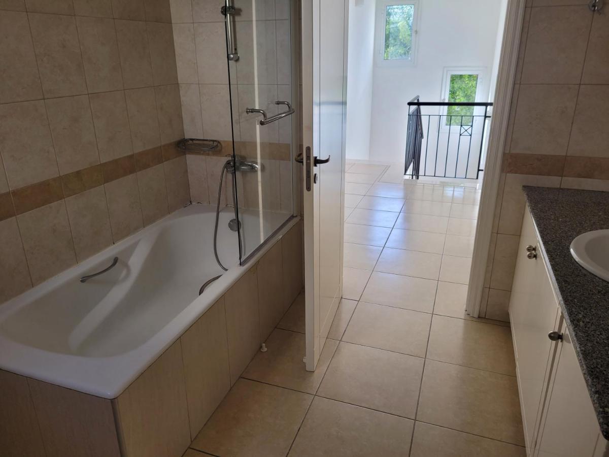 Elean Villa Paphos Exteriör bild