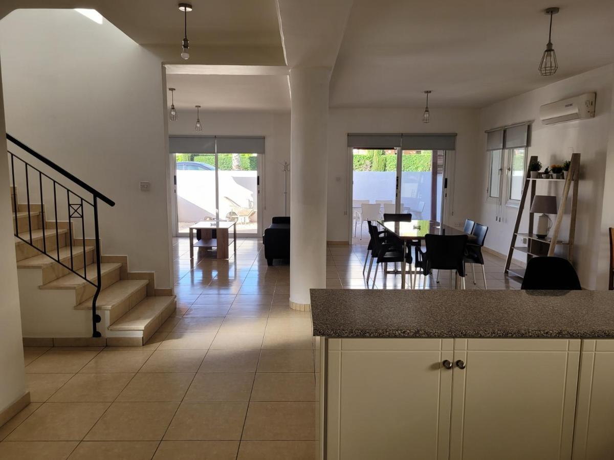 Elean Villa Paphos Exteriör bild