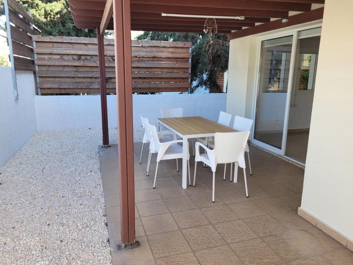 Elean Villa Paphos Exteriör bild