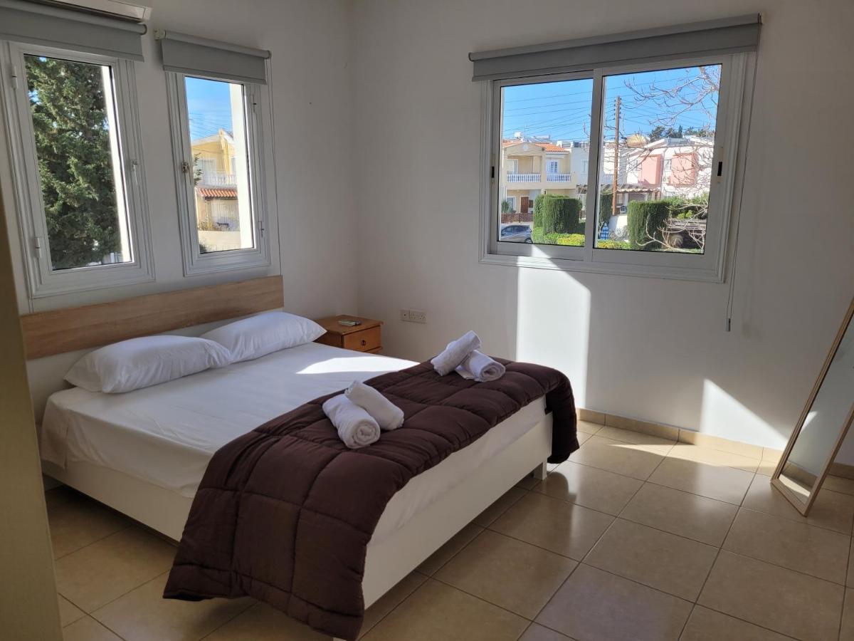Elean Villa Paphos Exteriör bild